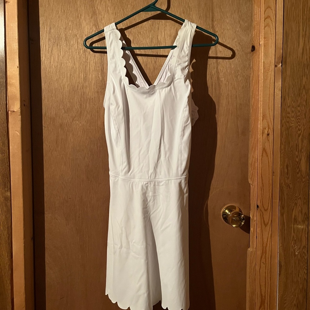 White Sleeveless Dress with Scalloped Edges